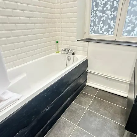 Le Repere De La Cathedrale - Hypercentre Apartment *